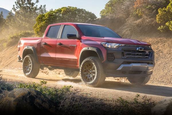 Chevrolet Colorado — photo 1