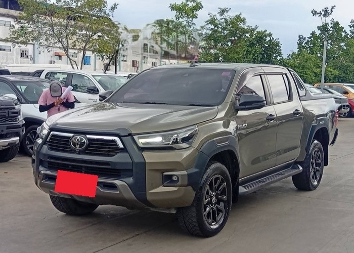 Toyota Hilux Rocco Double Cab — photo 1