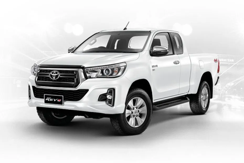Toyota Hilux Revo Smart Cab — photo 1